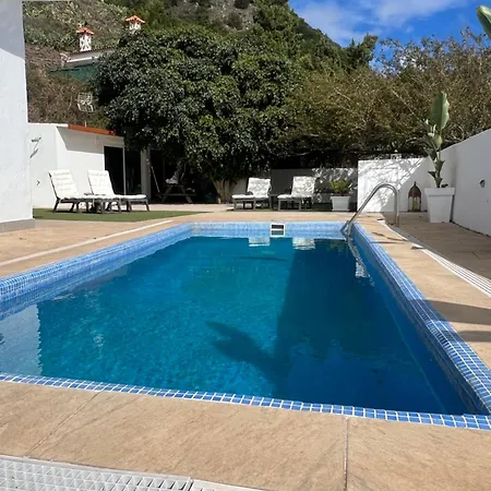 Sunset Teide & La Laguna アパート